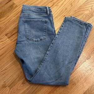Frame Le Garçon Mid Rise Crop Boyfriend Jeans, Size 28